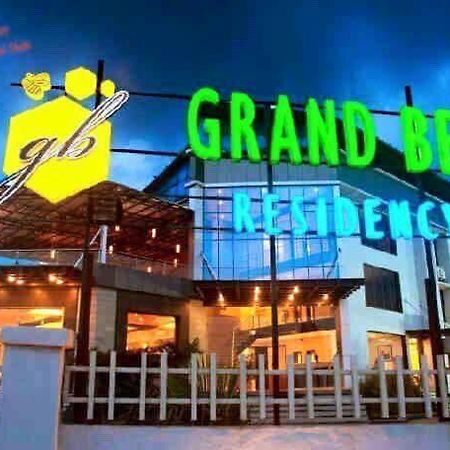 Hotel Grand Bee Residency Bhiwandi Buitenkant foto